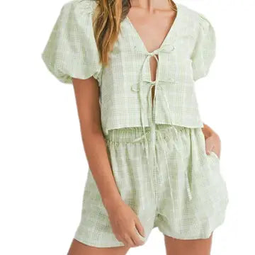 Bow front tie short set