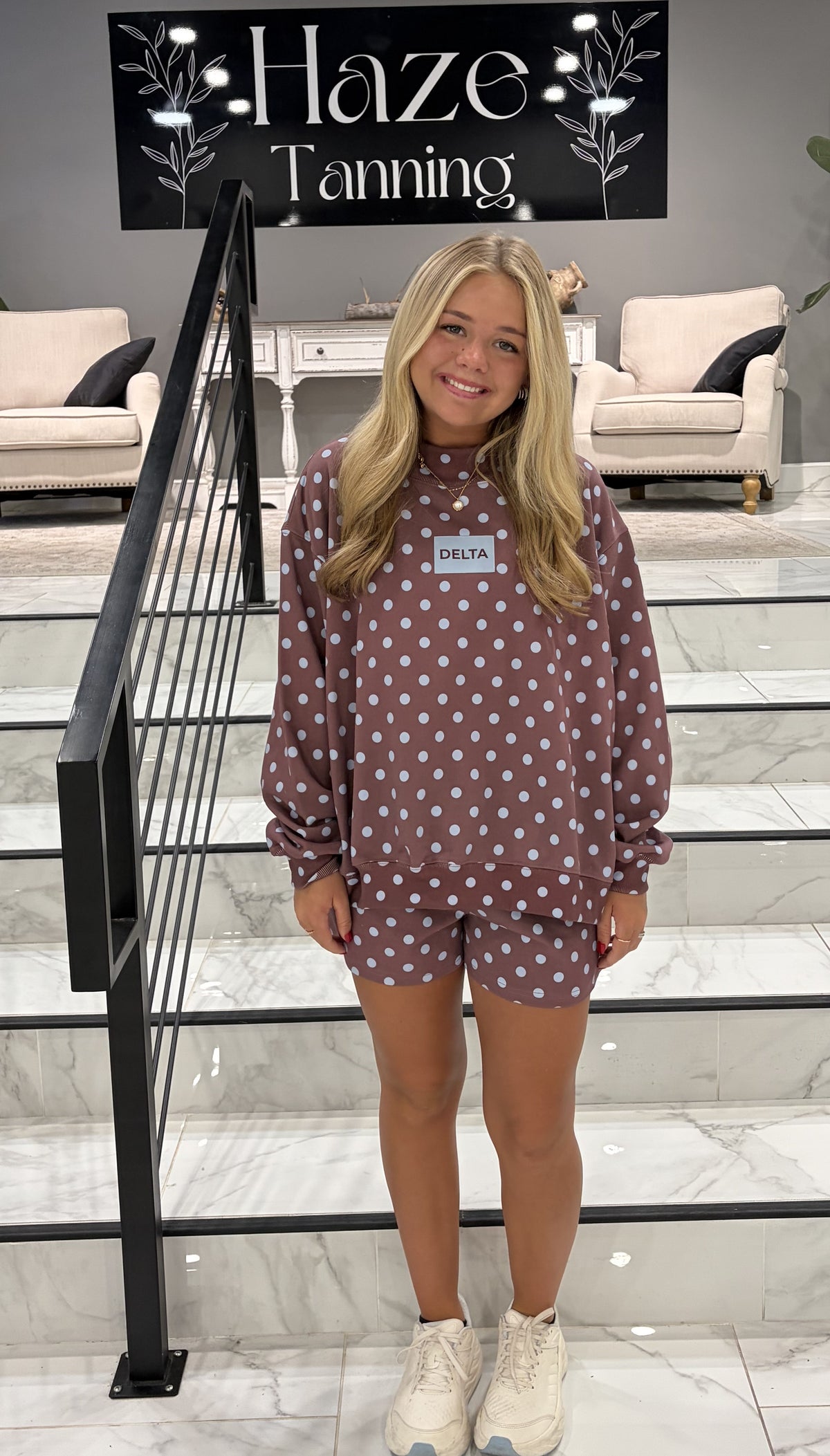 Delta 2-Piece Mock Neck &amp; Shorts Set